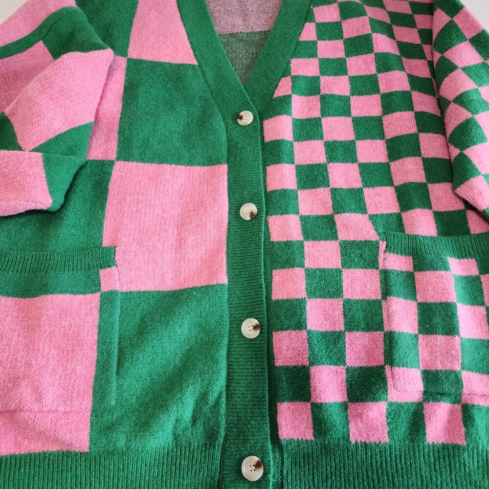 🫧🧹 WICKED Theme Pink & Green Checkered Cardigan 1X/2X - Picture 6 of 13